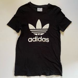 🌎Adidas Men Graphic T-Shirt